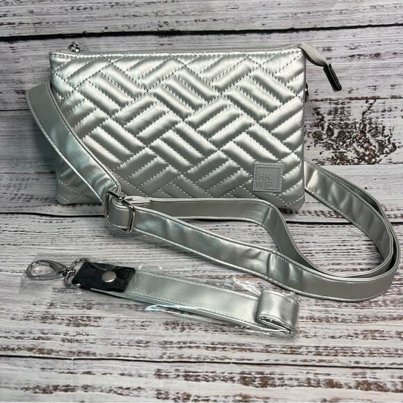 IHKWIP Triple Quilted Crossbody with Wristlet Strap Metallic Silver Purse Bag - Picture 1 of 16